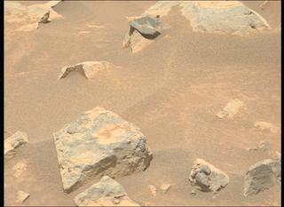 View image taken on Mars, Mars Perseverance Sol 1562: Left Mastcam-Z Camera