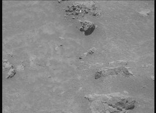 View image taken on Mars, Mars Perseverance Sol 1562: Left Mastcam-Z Camera