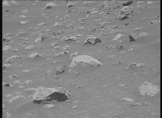 View image taken on Mars, Mars Perseverance Sol 1562: Right Mastcam-Z Camera