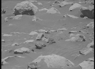 View image taken on Mars, Mars Perseverance Sol 1562: Right Mastcam-Z Camera