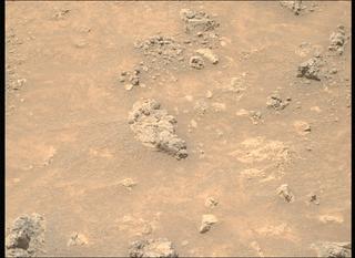 View image taken on Mars, Mars Perseverance Sol 1562: Right Mastcam-Z Camera