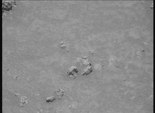 View image taken on Mars, Mars Perseverance Sol 1562: Right Mastcam-Z Camera