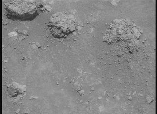 View image taken on Mars, Mars Perseverance Sol 1562: Right Mastcam-Z Camera