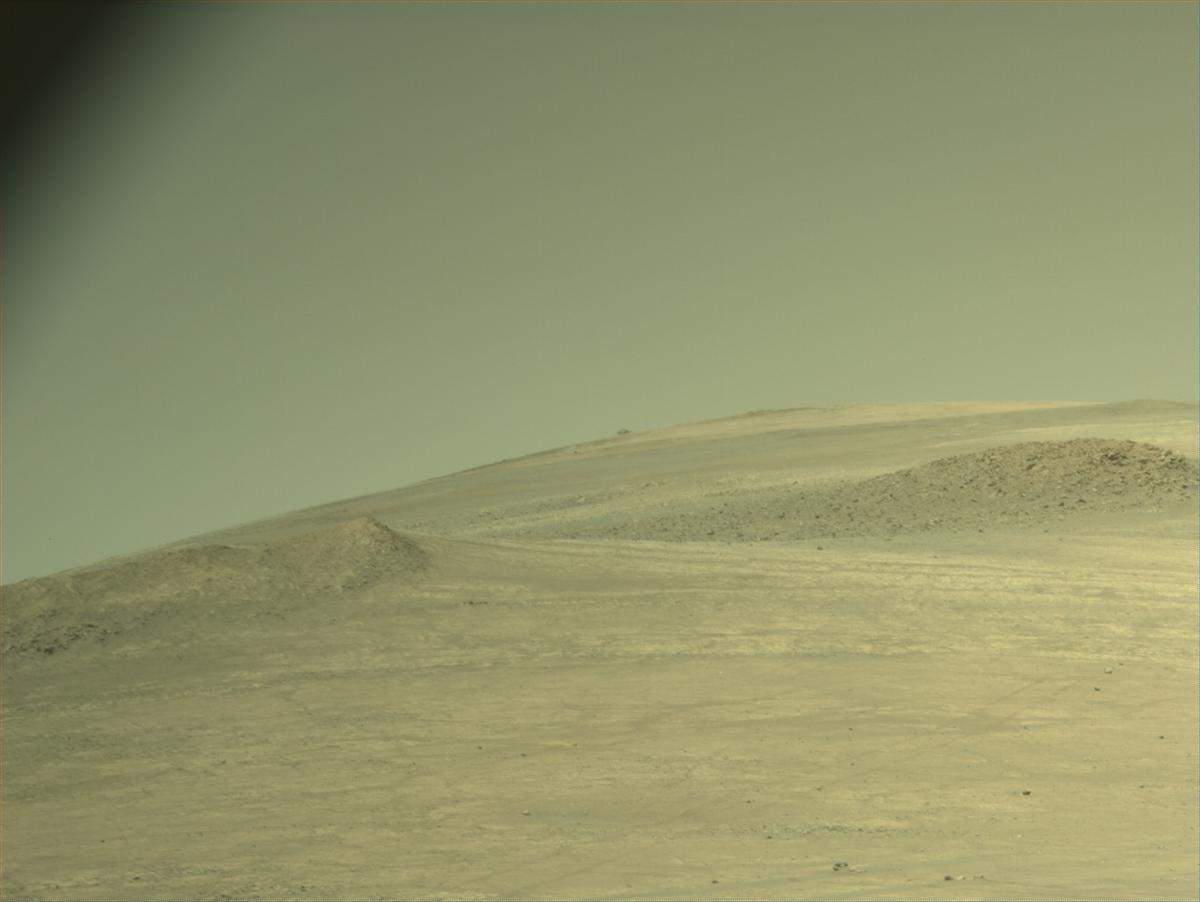 This image was taken by NAVCAM_LEFT onboard NASA's Mars rover Perseverance on Sol 1563