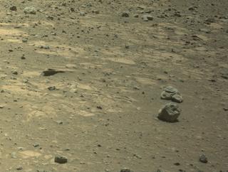 View image taken on Mars, Mars Perseverance Sol 1563: Right Navigation Camera (Navcam)