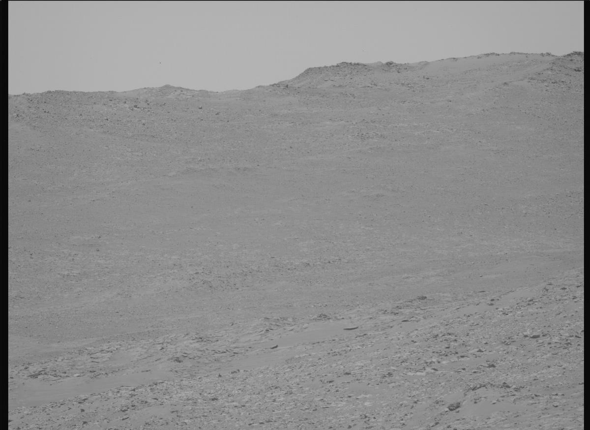 This image was taken by MCZ_LEFT onboard NASA's Mars rover Perseverance on Sol 1566