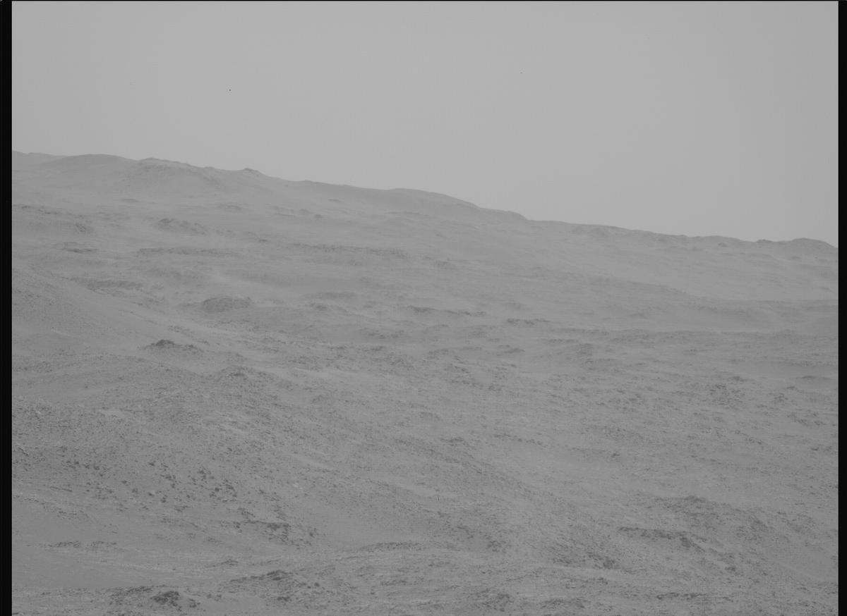This image was taken by MCZ_LEFT onboard NASA's Mars rover Perseverance on Sol 1566