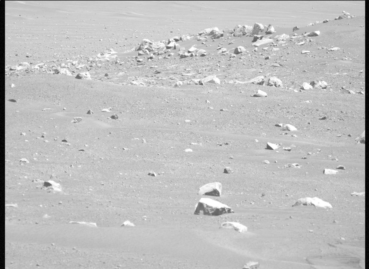 This image was taken by MCZ_LEFT onboard NASA's Mars rover Perseverance on Sol 1567
