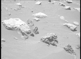 View image taken on Mars, Mars Perseverance Sol 1568: Left Mastcam-Z Camera