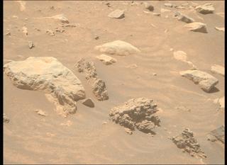 View image taken on Mars, Mars Perseverance Sol 1568: Right Mastcam-Z Camera