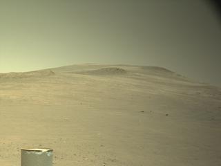 View image taken on Mars, Mars Perseverance Sol 1571: Right Navigation Camera (Navcam)