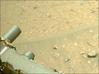 View image taken on Mars, Mars Perseverance Sol 1572: Right Navigation Camera (Navcam)
