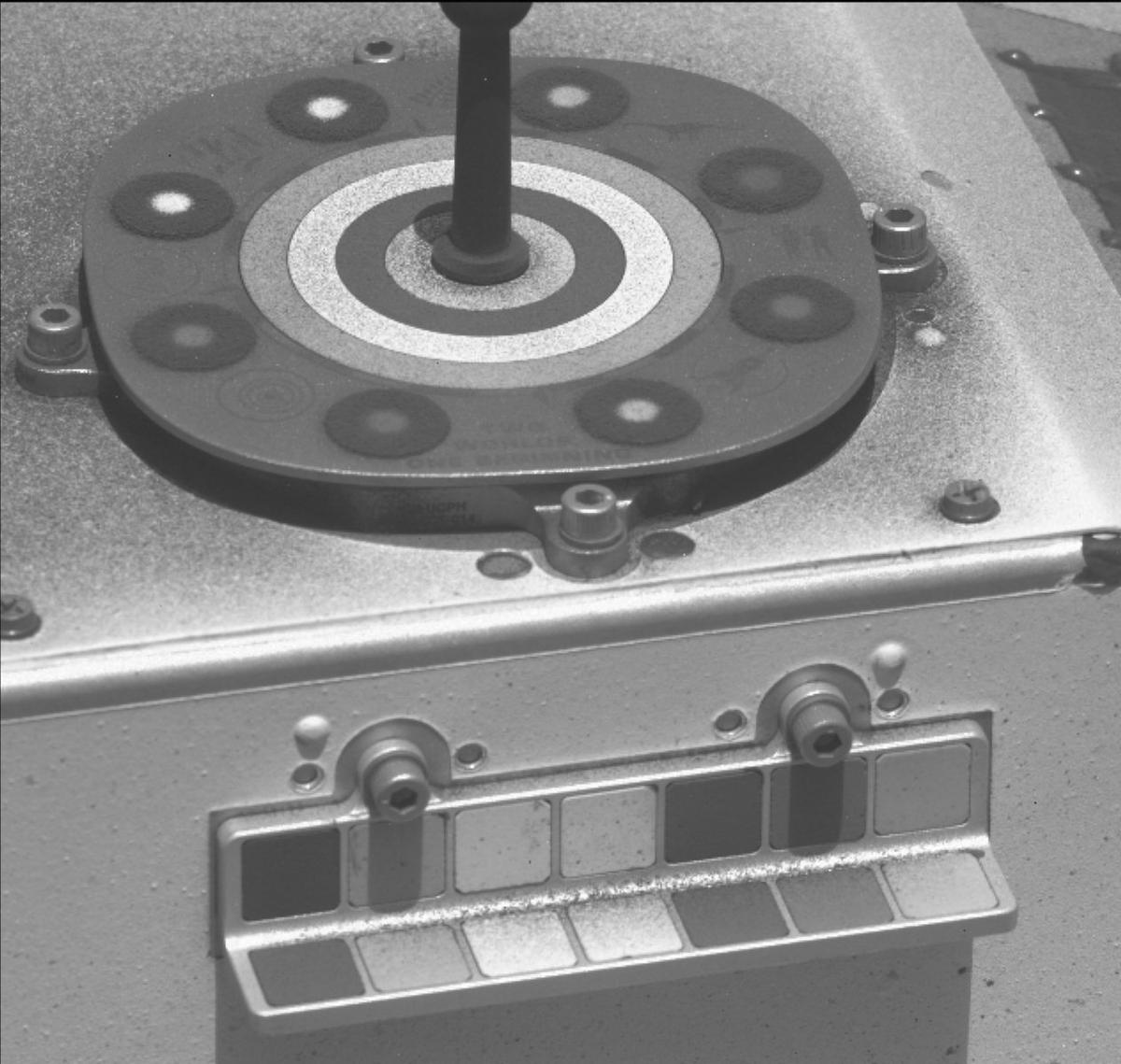 This image was taken by MCZ_LEFT onboard NASA's Mars rover Perseverance on Sol 1572