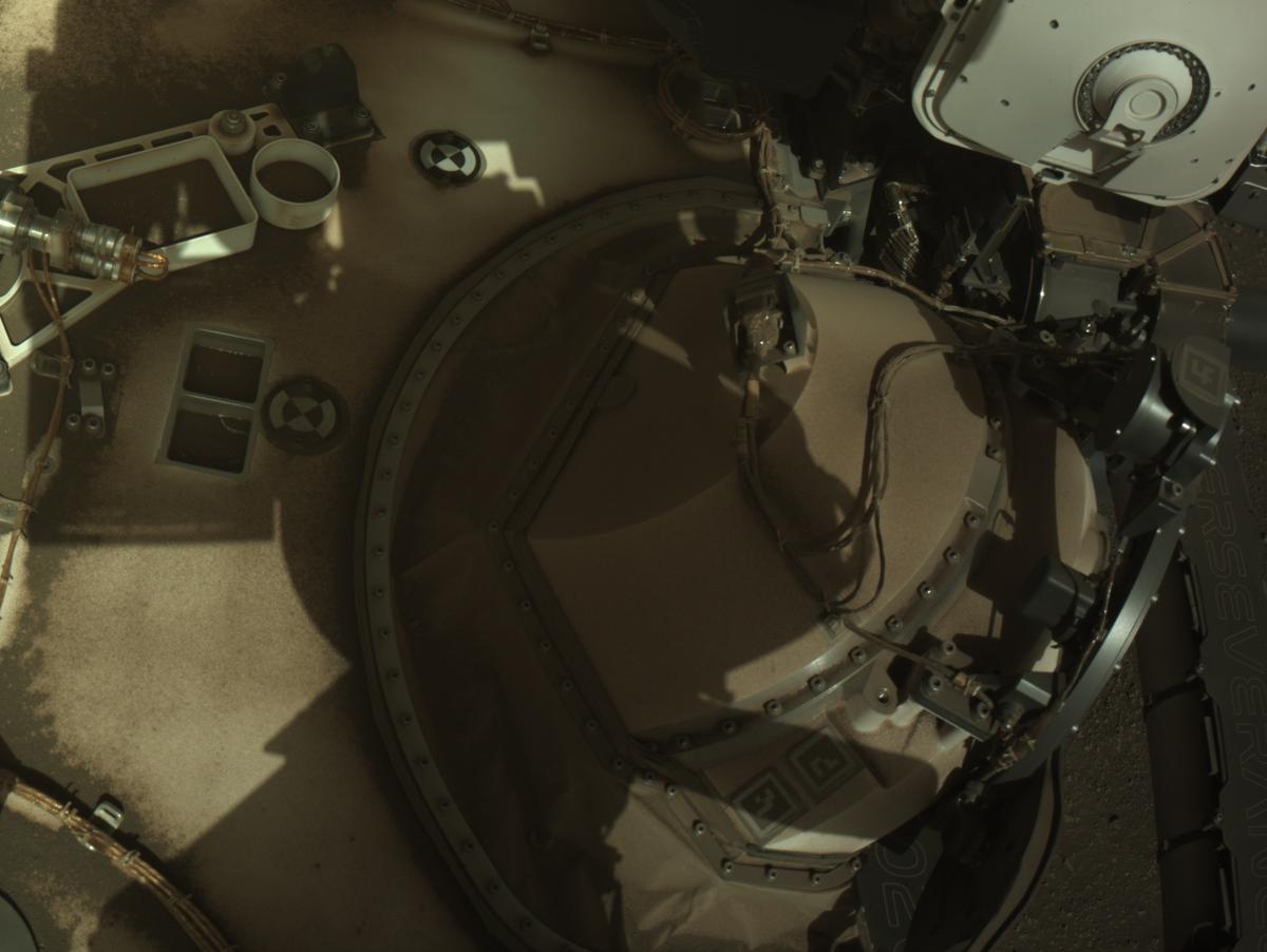 This image was taken by NAVCAM_LEFT onboard NASA's Mars rover Perseverance on Sol 1576