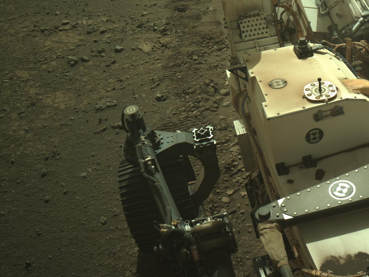 This image was taken by NAVCAM_LEFT onboard NASA's Mars rover Perseverance on Sol 1577
