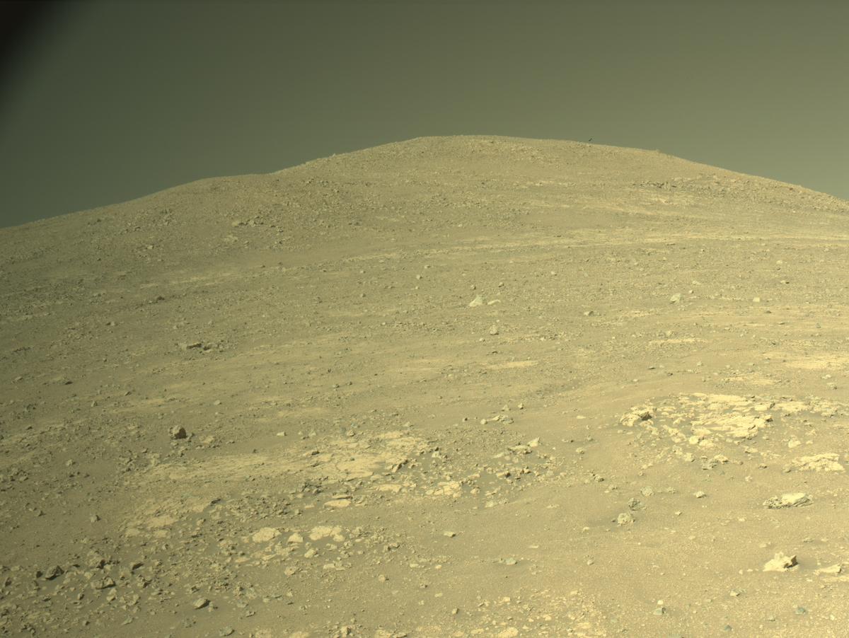 This image was taken by NAVCAM_LEFT onboard NASA's Mars rover Perseverance on Sol 1577