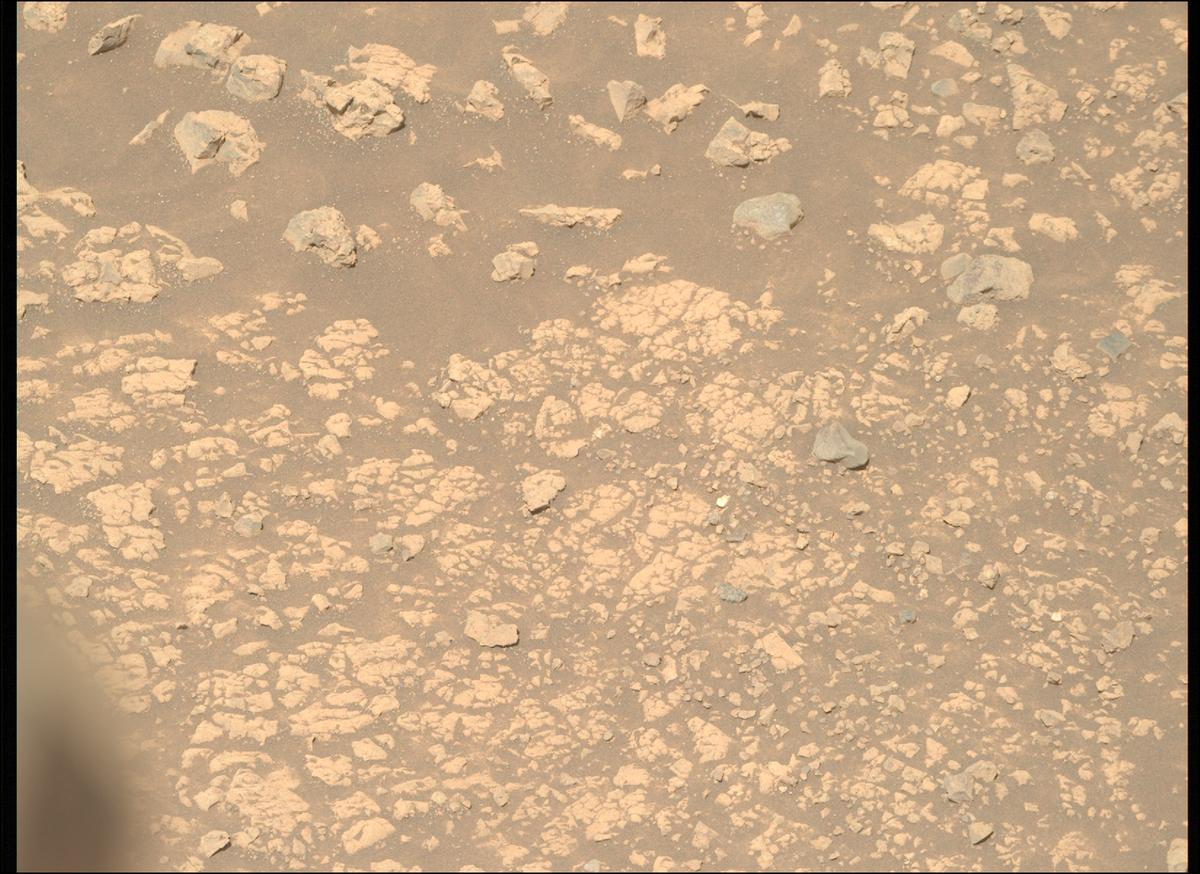 This image was taken by MCZ_RIGHT onboard NASA's Mars rover Perseverance on Sol 1578