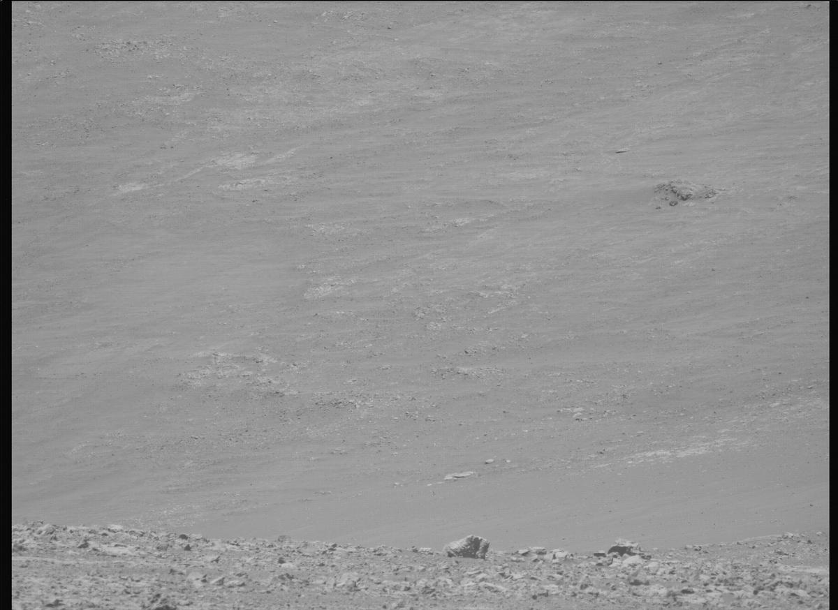 This image was taken by MCZ_LEFT onboard NASA's Mars rover Perseverance on Sol 1580