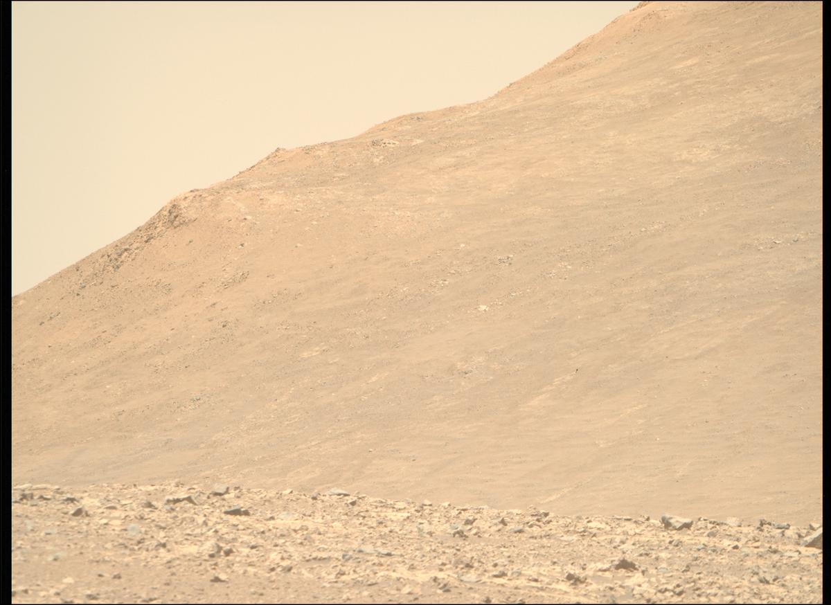 This image was taken by MCZ_RIGHT onboard NASA's Mars rover Perseverance on Sol 1580