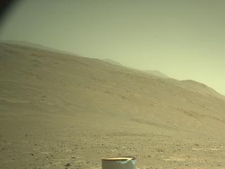 View image taken on Mars, Mars Perseverance Sol 1584: Left Navigation Camera (Navcam)