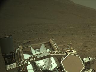 View image taken on Mars, Mars Perseverance Sol 1584: Right Navigation Camera (Navcam)