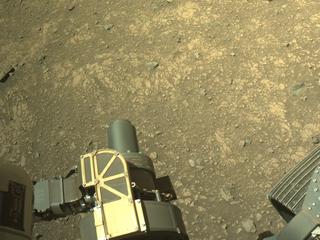 View image taken on Mars, Mars Perseverance Sol 1584: Right Navigation Camera (Navcam)