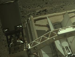 View image taken on Mars, Mars Perseverance Sol 1584: Right Navigation Camera (Navcam)