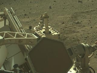 View image taken on Mars, Mars Perseverance Sol 1584: Right Navigation Camera (Navcam)