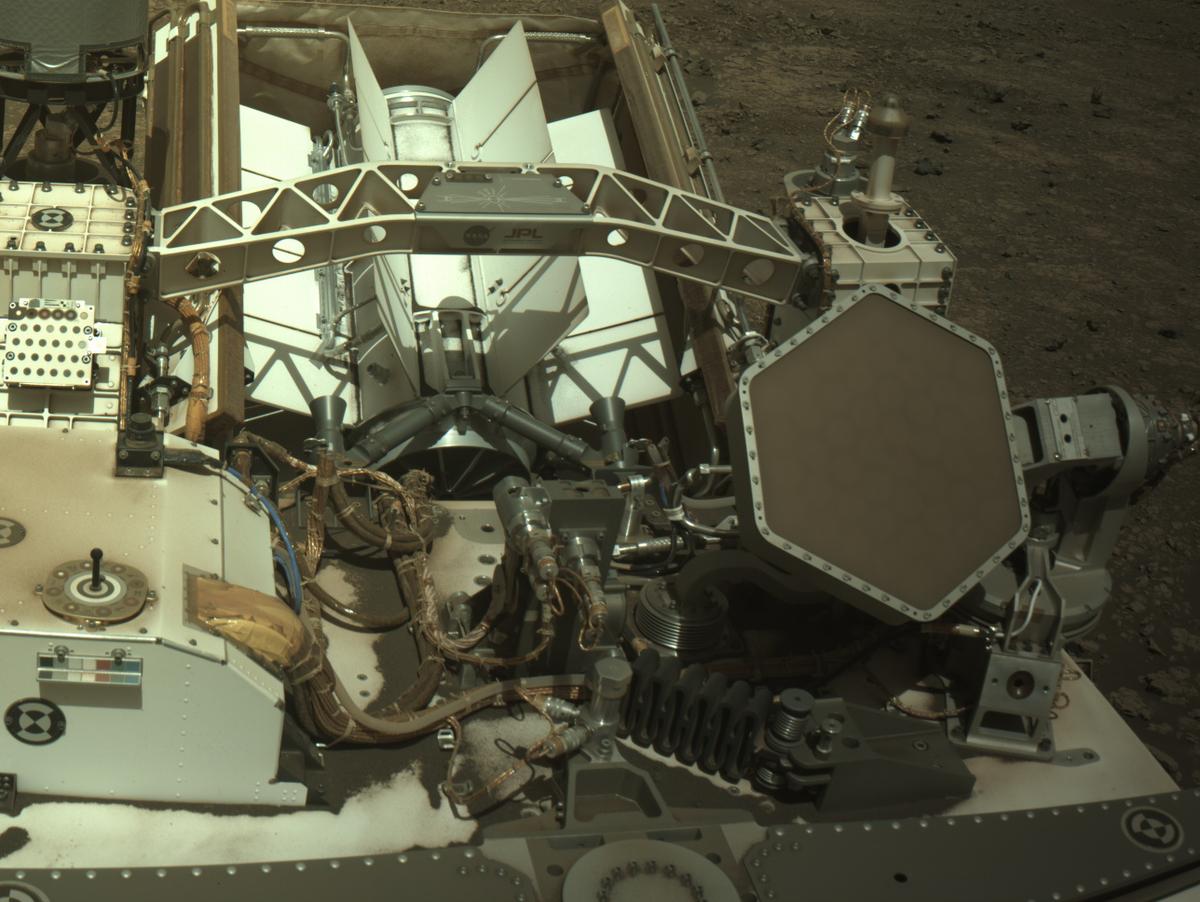 This image was taken by NAVCAM_RIGHT onboard NASA's Mars rover Perseverance on Sol 1590