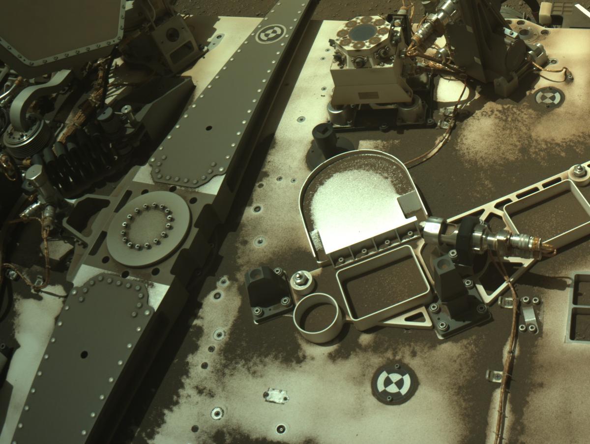 This image was taken by NAVCAM_LEFT onboard NASA's Mars rover Perseverance on Sol 1592