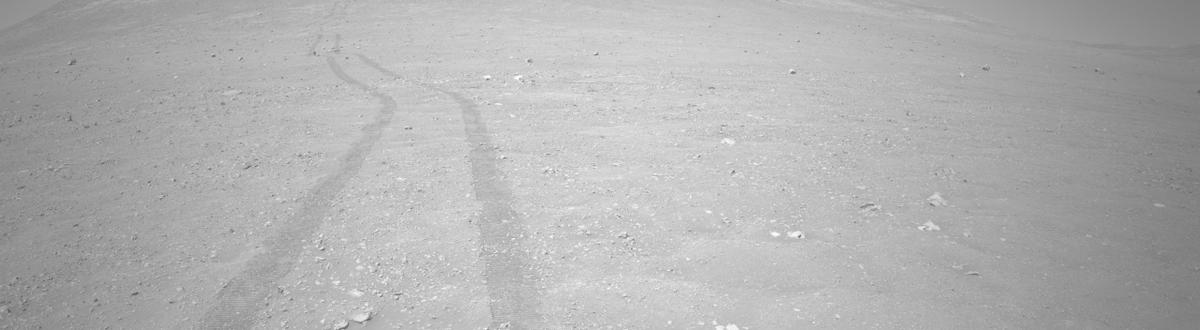 This image was taken by NAVCAM_LEFT onboard NASA's Mars rover Perseverance on Sol 1592