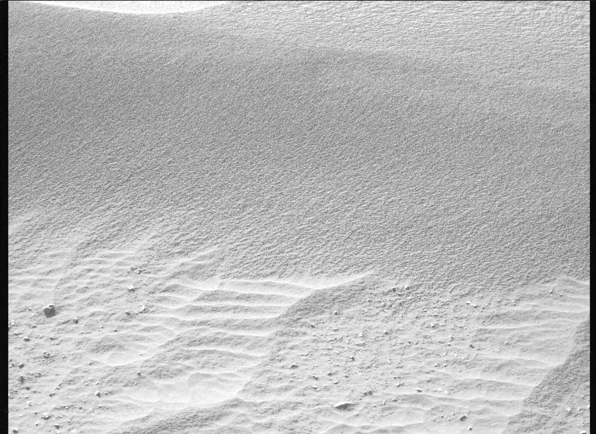 This image was taken by MCZ_LEFT onboard NASA's Mars rover Perseverance on Sol 1594