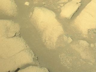 View image taken on Mars, Mars Perseverance Sol 1597: Right Navigation Camera (Navcam)