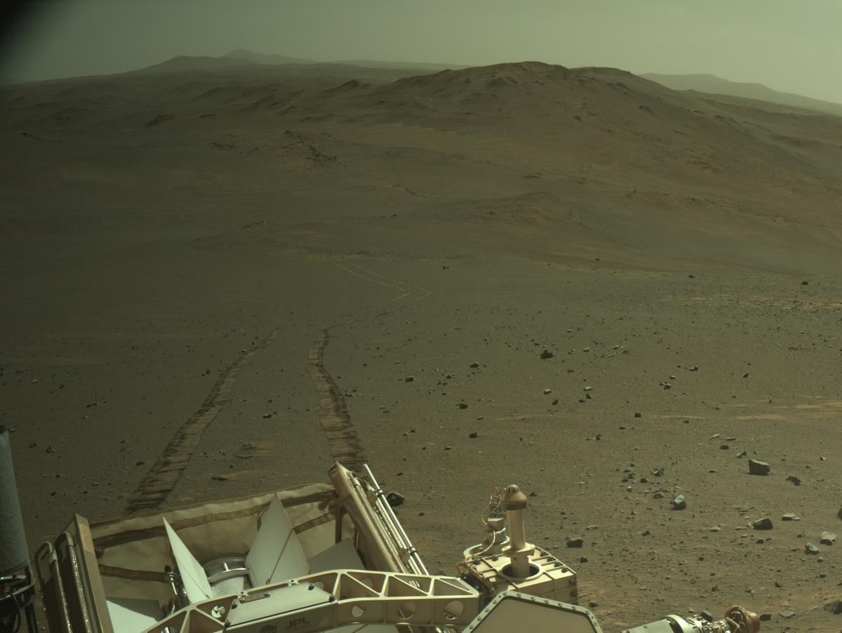 This image was taken by NAVCAM_RIGHT onboard NASA's Mars rover Perseverance on Sol 1601