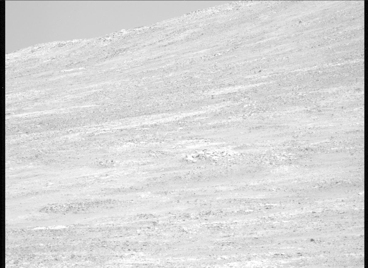 This image was taken by MCZ_LEFT onboard NASA's Mars rover Perseverance on Sol 1603