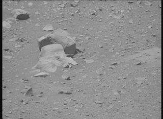 View image taken on Mars, Mars Perseverance Sol 1603: Right Mastcam-Z Camera