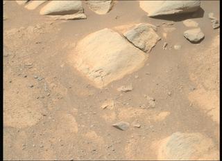 View image taken on Mars, Mars Perseverance Sol 1603: Right Mastcam-Z Camera