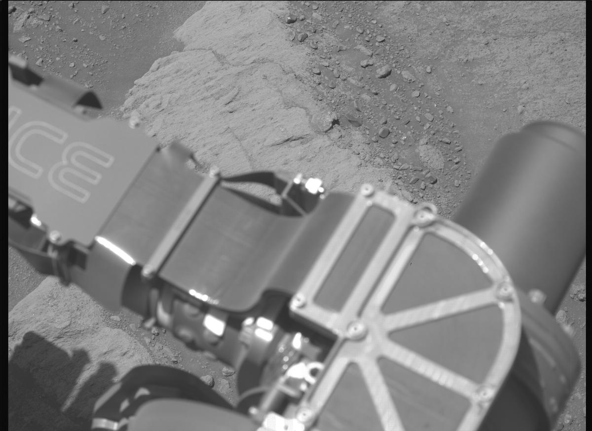 This image was taken by MCZ_RIGHT onboard NASA's Mars rover Perseverance on Sol 1603