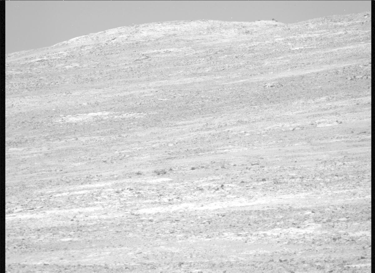 This image was taken by MCZ_RIGHT onboard NASA's Mars rover Perseverance on Sol 1603