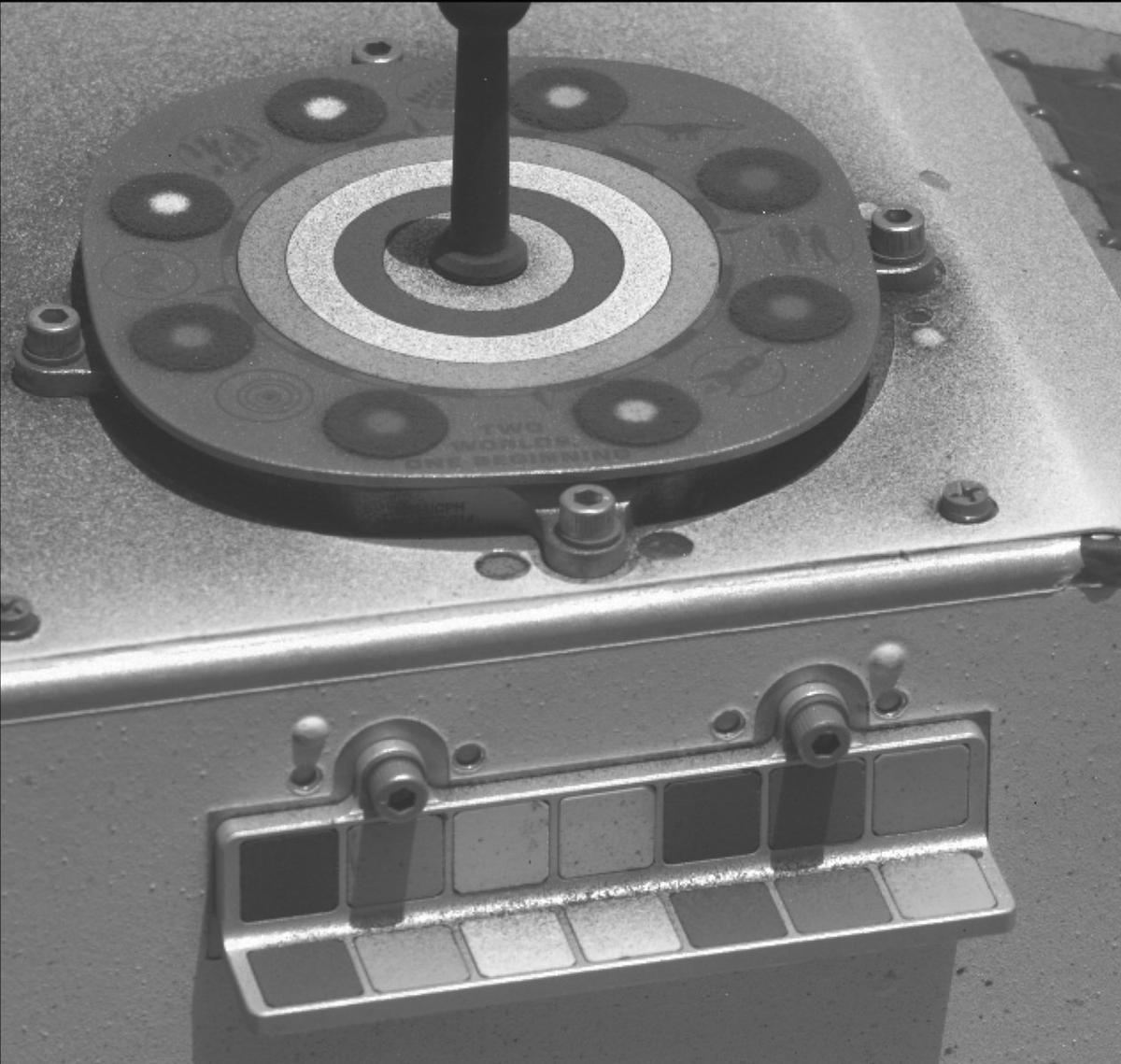 This image was taken by MCZ_LEFT onboard NASA's Mars rover Perseverance on Sol 1604