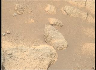 View image taken on Mars, Mars Perseverance Sol 1606: Right Mastcam-Z Camera