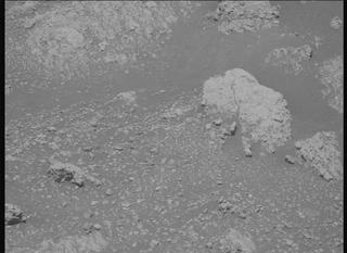 View image taken on Mars, Mars Perseverance Sol 1614: Right Mastcam-Z Camera