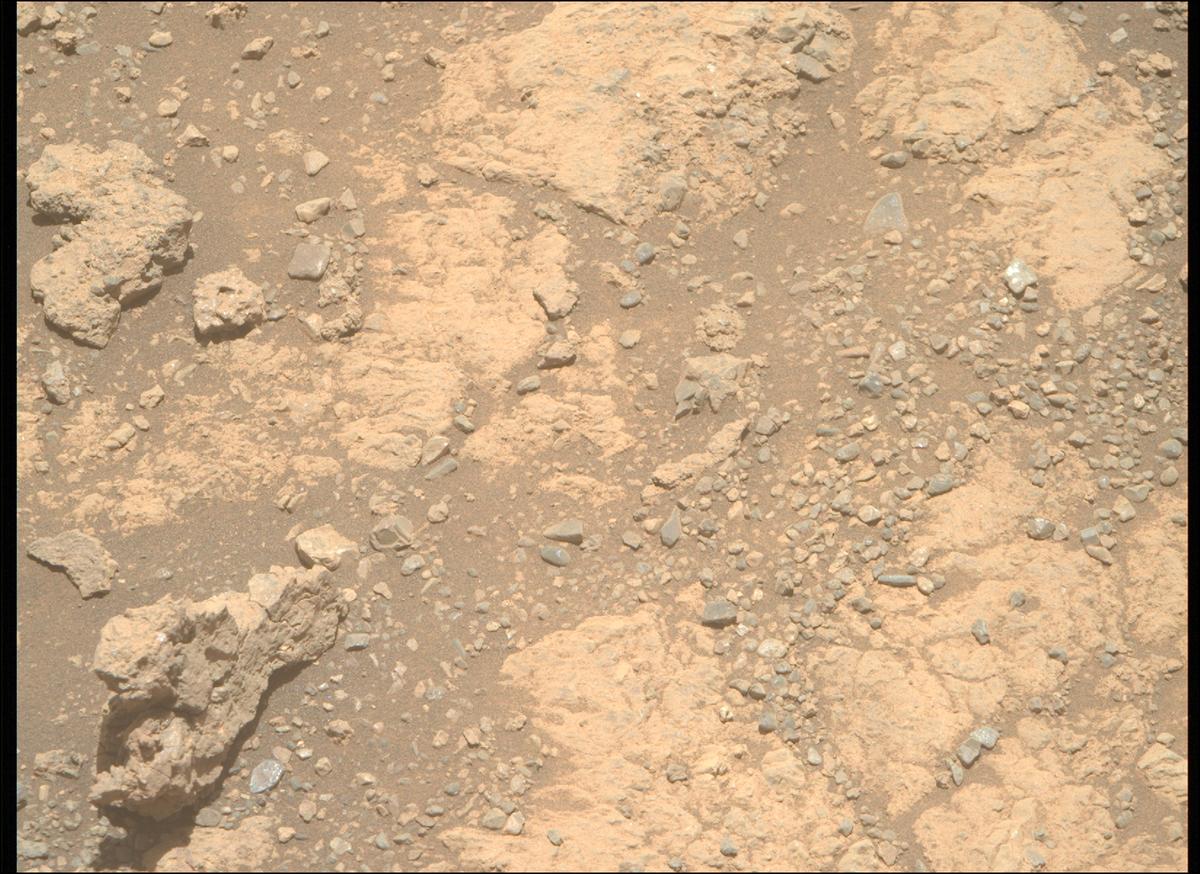 This image was taken by MCZ_RIGHT onboard NASA's Mars rover Perseverance on Sol 1617