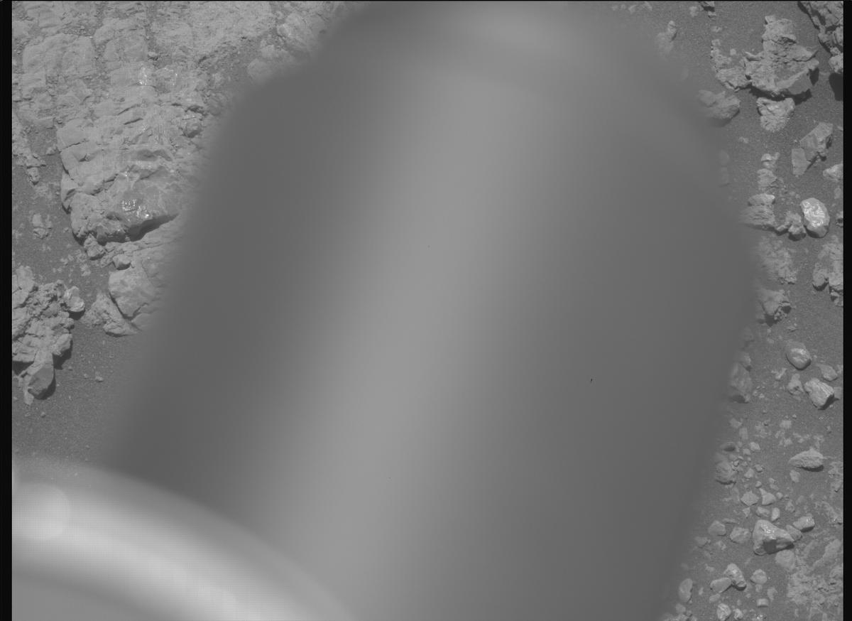 This image was taken by MCZ_RIGHT onboard NASA's Mars rover Perseverance on Sol 1617