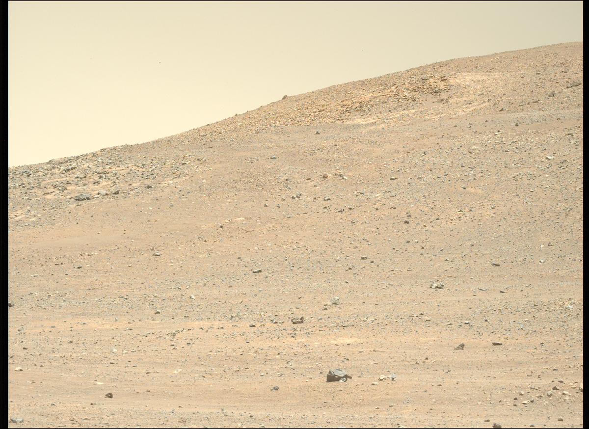 This image was taken by MCZ_LEFT onboard NASA's Mars rover Perseverance on Sol 1618