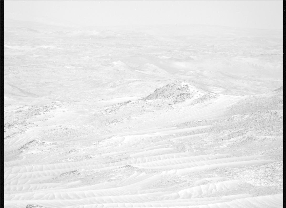 This image was taken by MCZ_LEFT onboard NASA's Mars rover Perseverance on Sol 1618