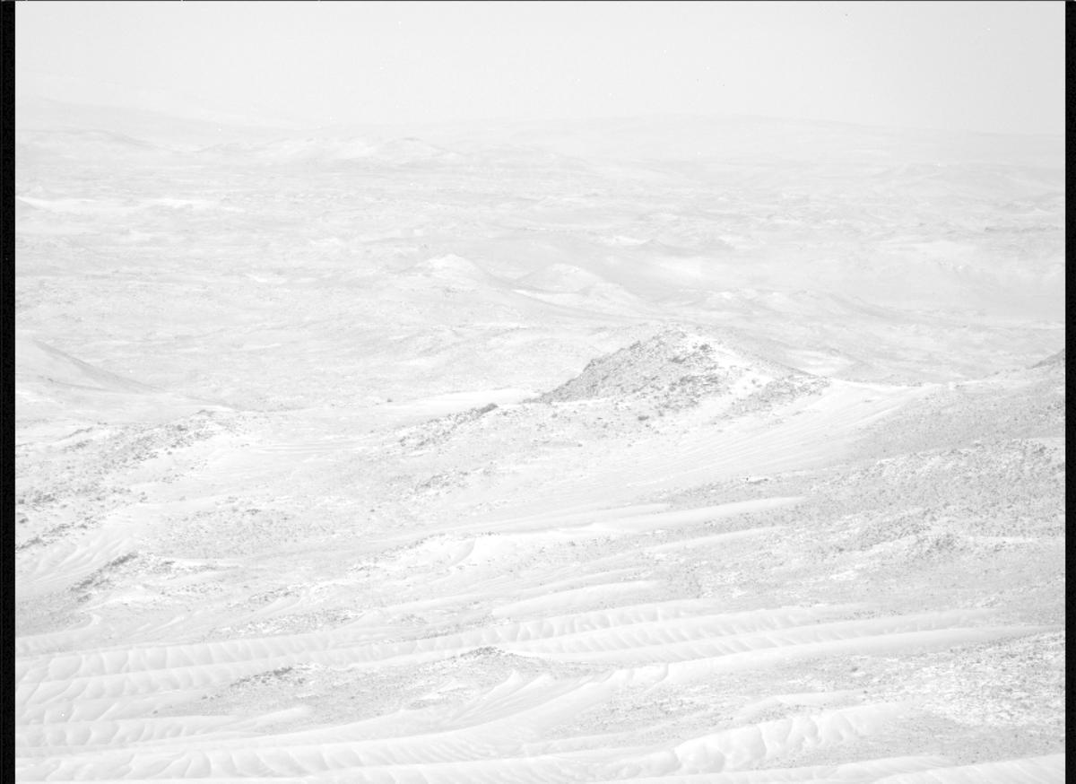 This image was taken by MCZ_RIGHT onboard NASA's Mars rover Perseverance on Sol 1618
