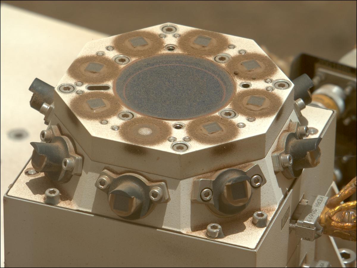 This image was taken by MCZ_LEFT onboard NASA's Mars rover Perseverance on Sol 1620