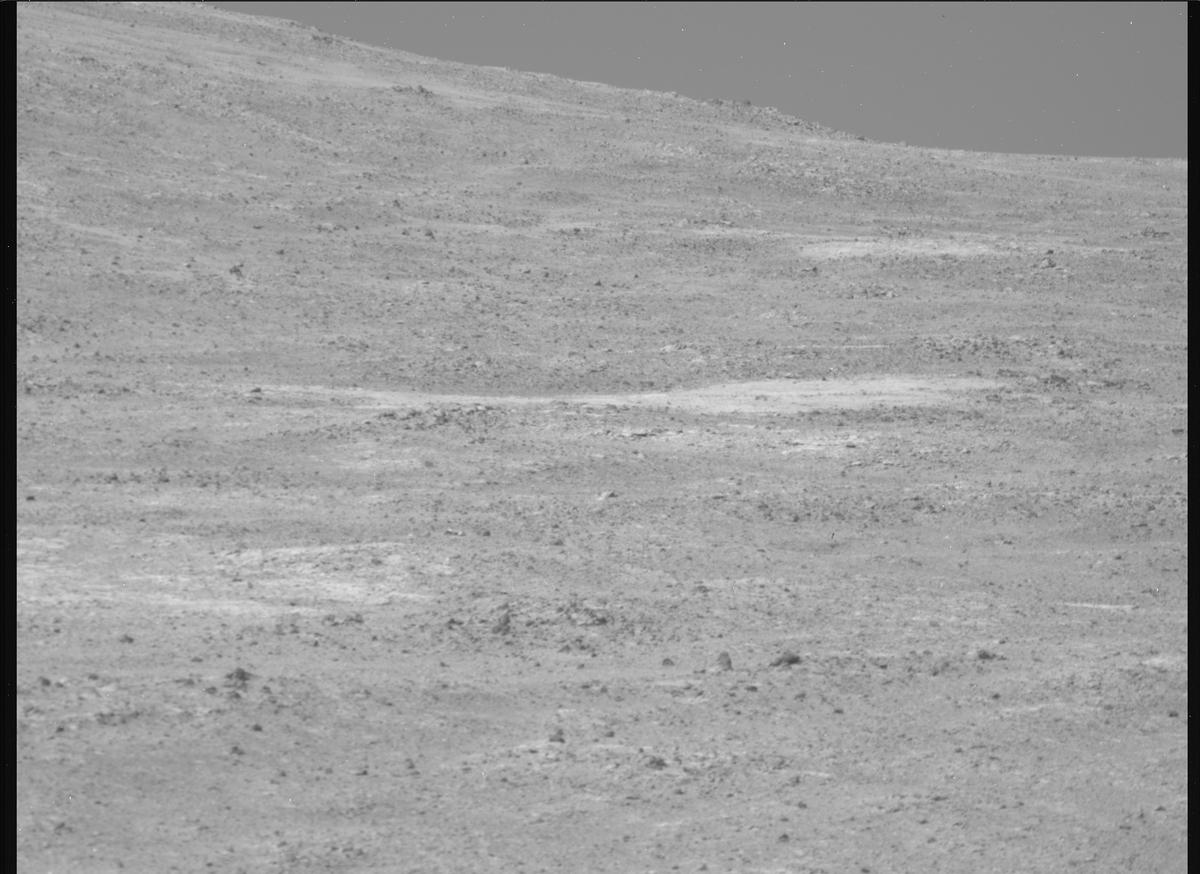 This image was taken by MCZ_RIGHT onboard NASA's Mars rover Perseverance on Sol 1621