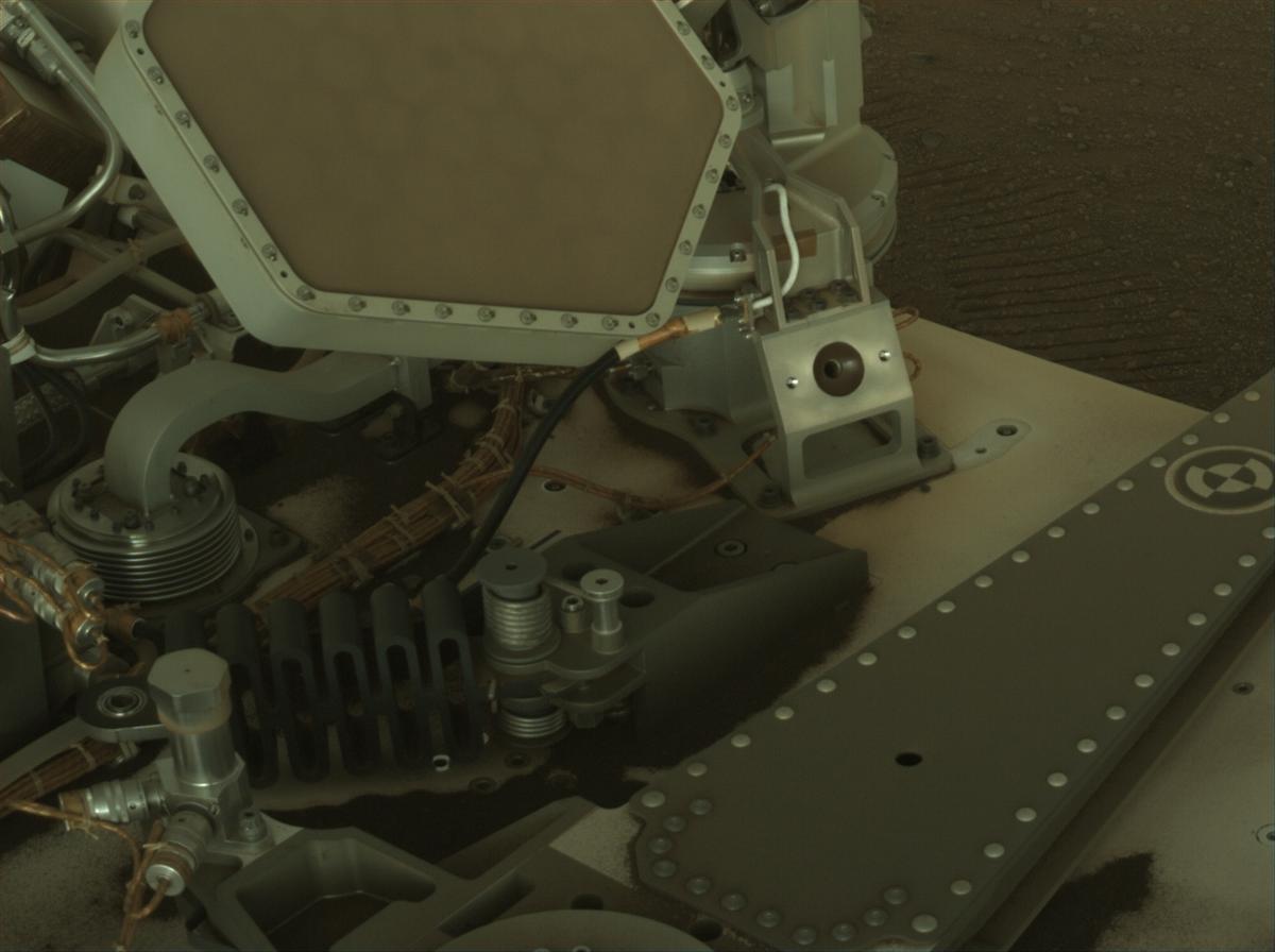 This image was taken by NAVCAM_LEFT onboard NASA's Mars rover Perseverance on Sol 1622